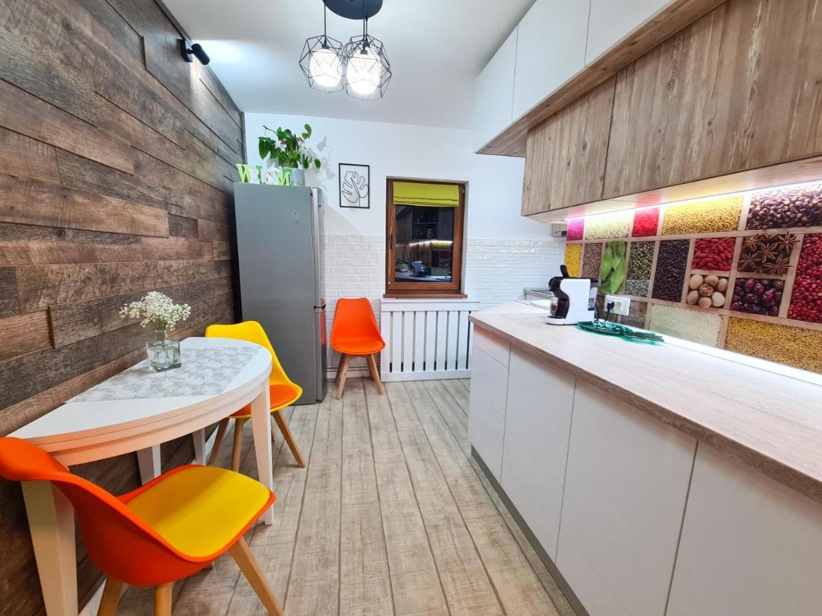 Elisa'S Place Făgăraş Exteriör bild